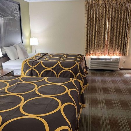 Super 8 By Wyndham Lincoln Hotel Luaran gambar