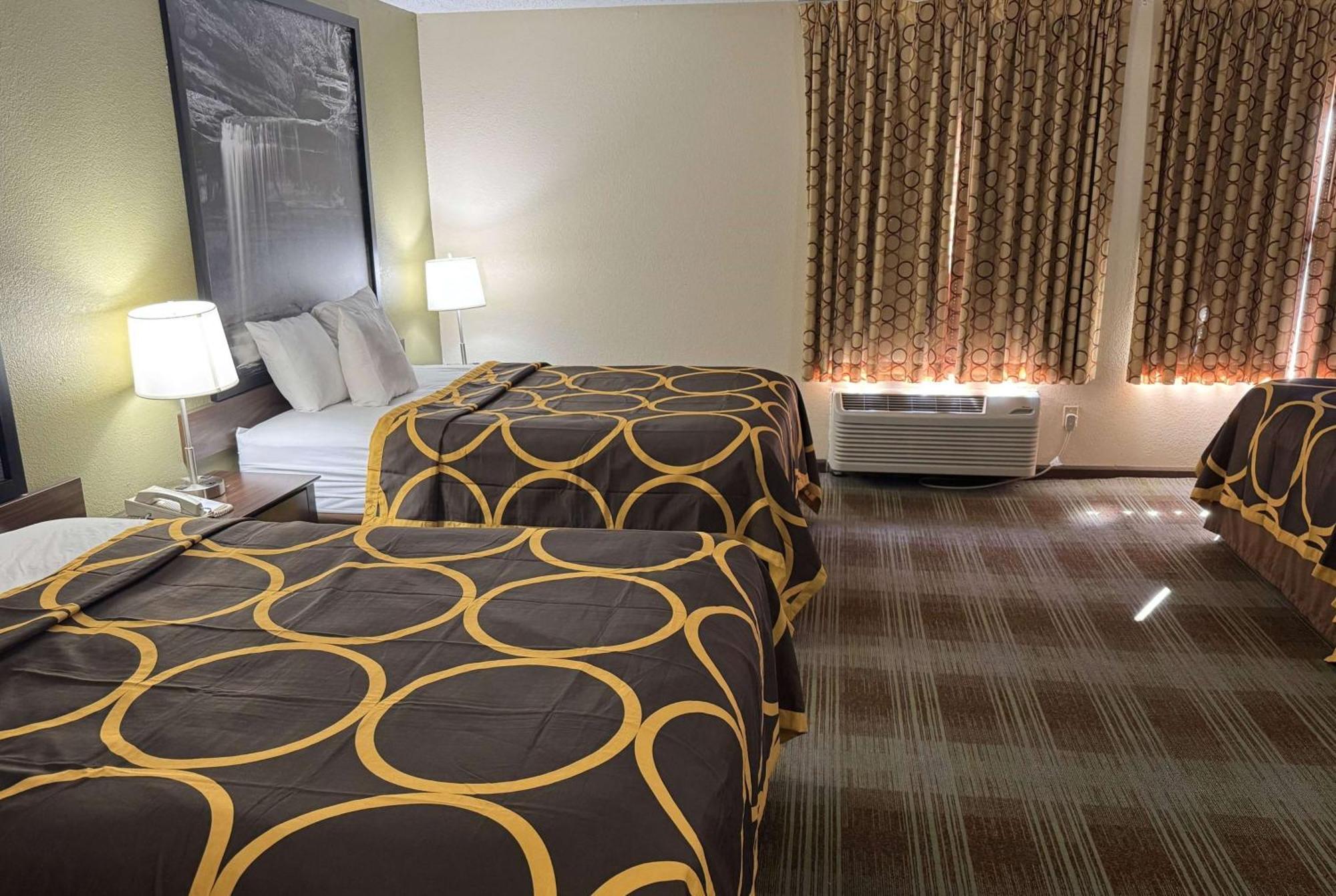 Super 8 By Wyndham Lincoln Hotel Luaran gambar